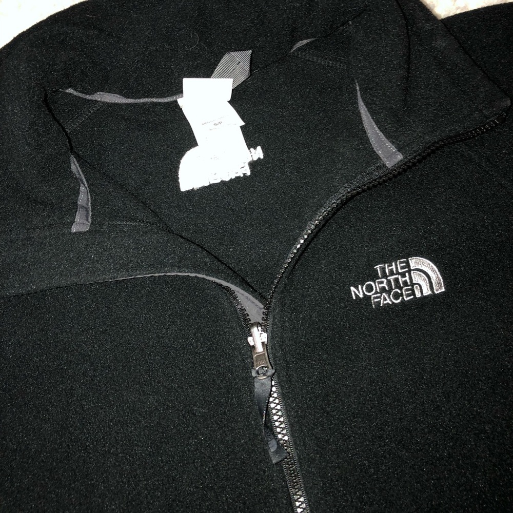 ❣️NORTH FACE❣️ - Picture 4 of 5